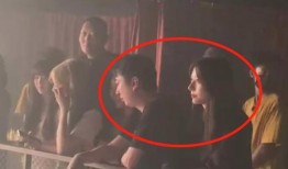 网红吃瓜群qq,揭秘娱乐圈幕后风云